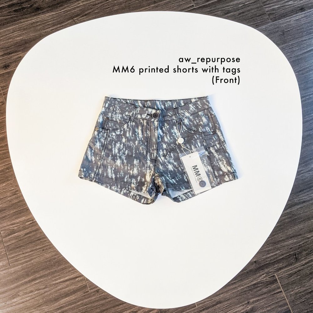 MM6 by Maison Margiela Printed Shorts Women's XS